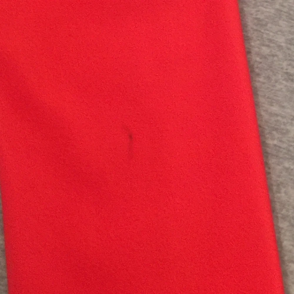 Mens Under‎ Armour tight fit long sleeve Med red and gray